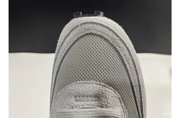 Grey DH2684-001 LD Fragment sacai Waffle Nike SF 0921